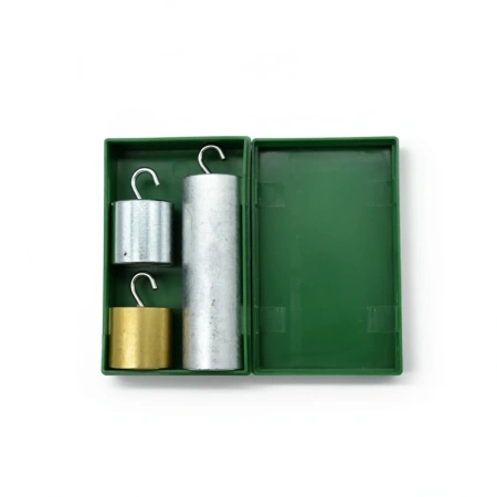 Набор тел равной массы (латунь, сталь, алюминий) цилиндры